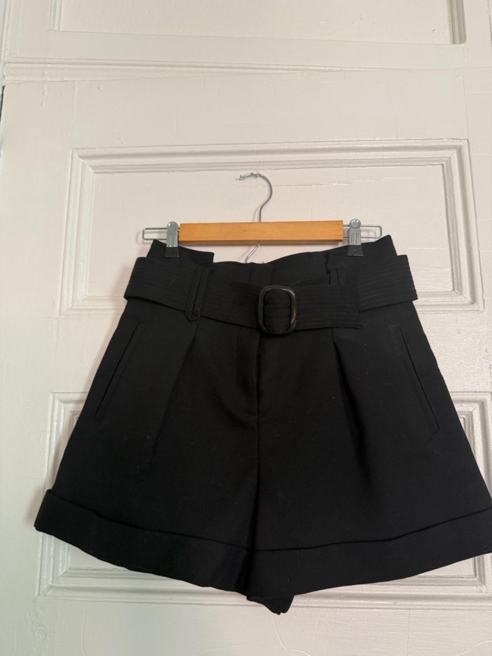 Sezane Black High-Waist Belted Shorts - Picture 2 of 3